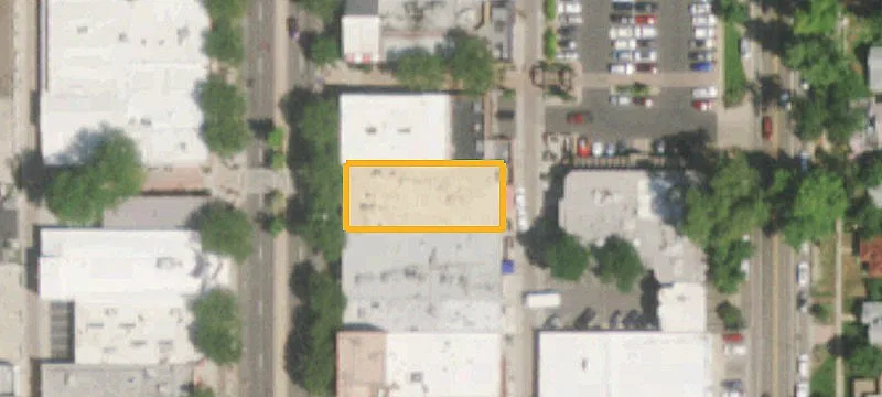 516 Main St