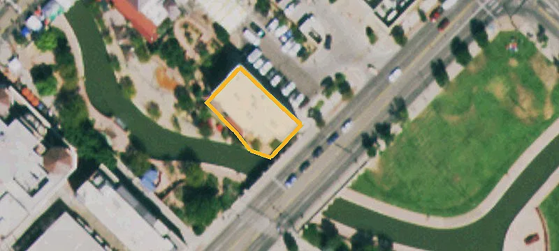 115 Riverwalk