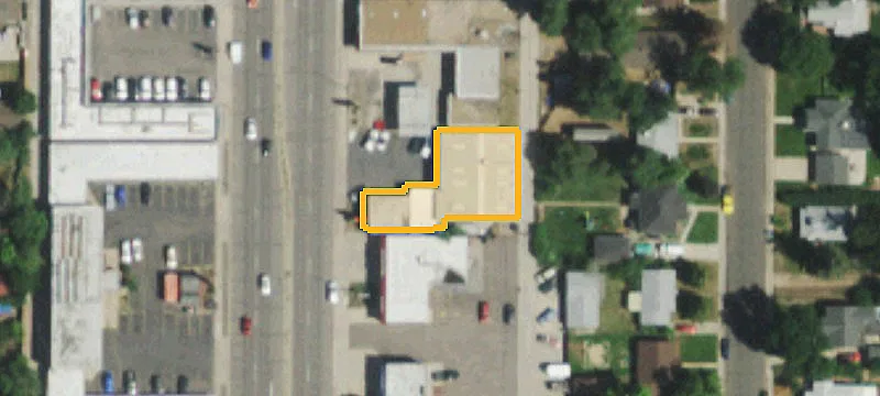 4450 Broadway