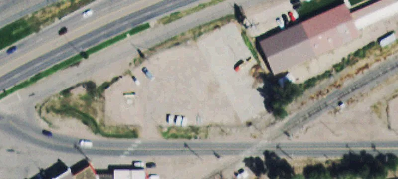 1630 Main St