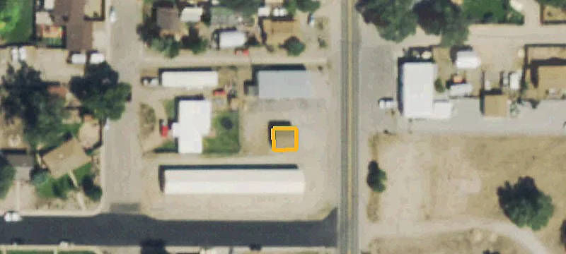 420 Oak St