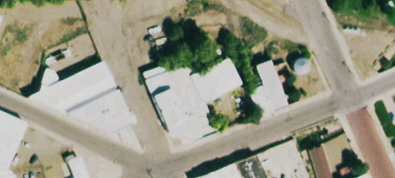 200 Maple St