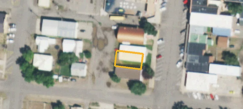 585 Columbia Ave