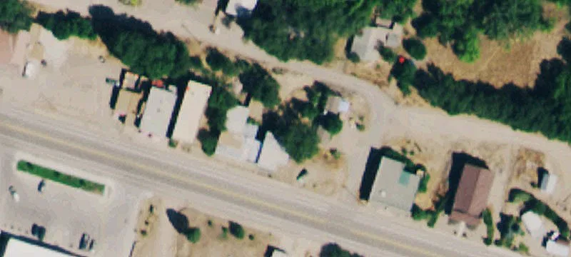 152 Main St
