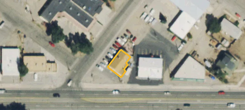 142 Rainbow Blvd