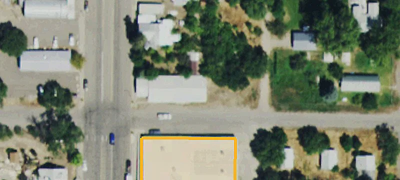 395 Main St