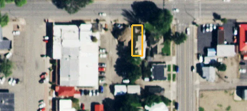 910 Main St