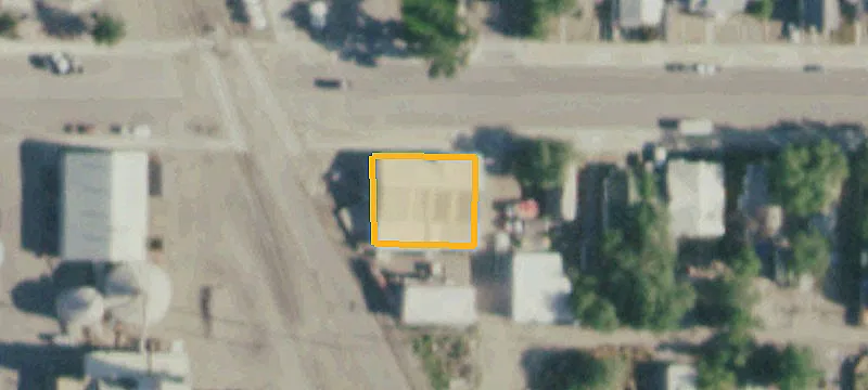 400 Main St