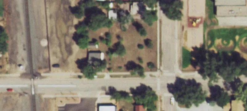 207 Illinois Ave
