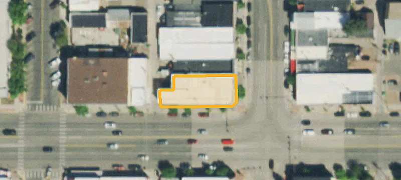 101 Main St