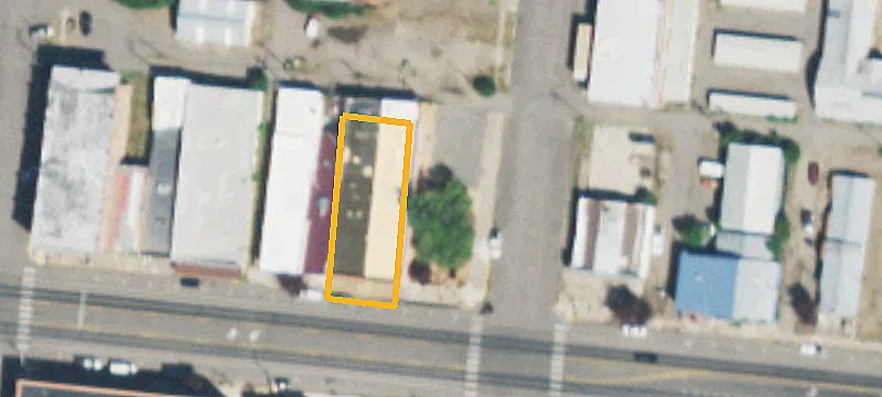 690 Grand Ave
