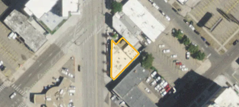 2036 Broadway