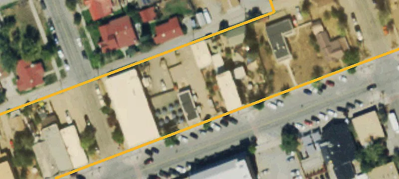 410 Main St