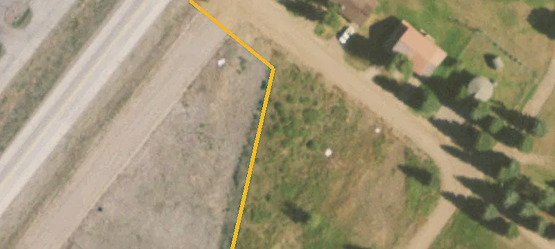 17 Frontage Rd
