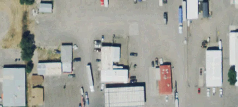 2121 Main St