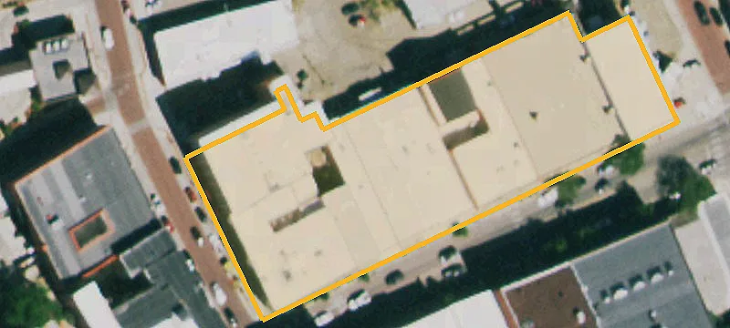 125 Main St