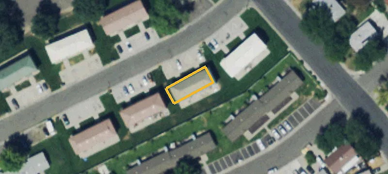 606 Roma Ct
