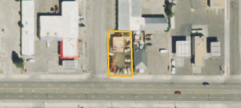 1002 Rainbow Blvd