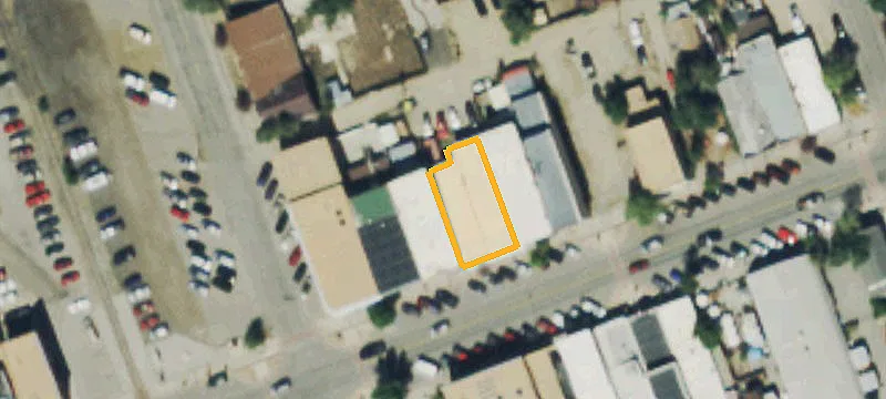 306 Main St