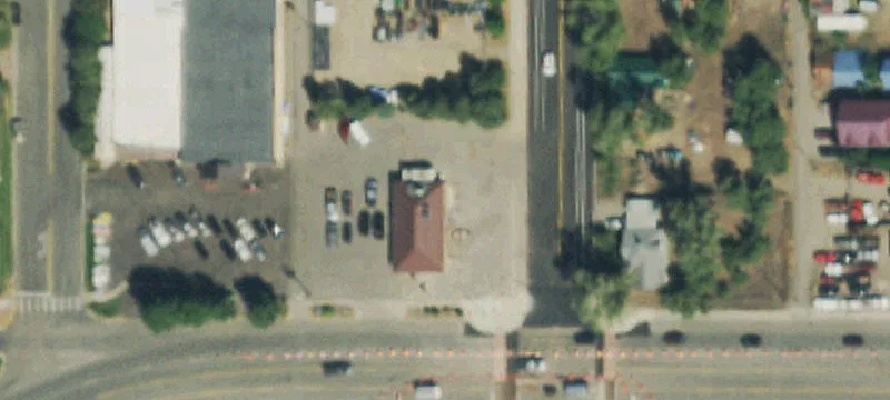 800 Tomichi Ave