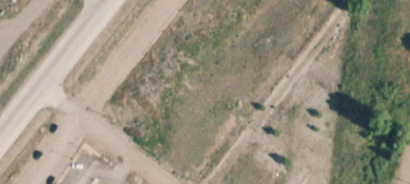 136 Frontage Rd