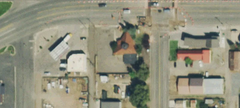 805 Tomichi Ave