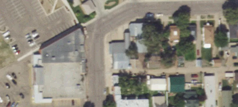 209 2nd St