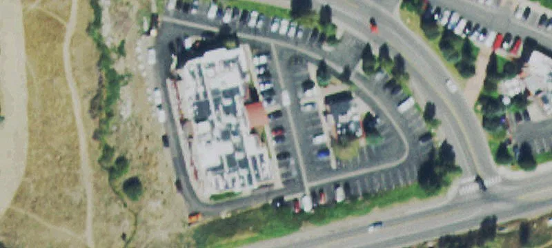1140 Edwards Vlg Blvd, Unit B202