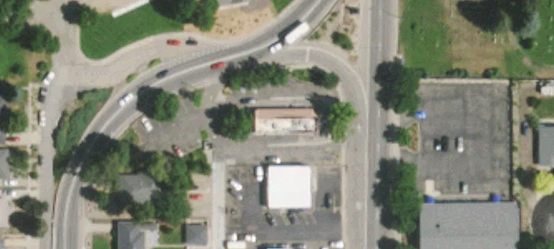 1635 Lincoln Ave