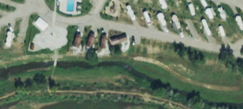 629 Riv Frontage Rd
