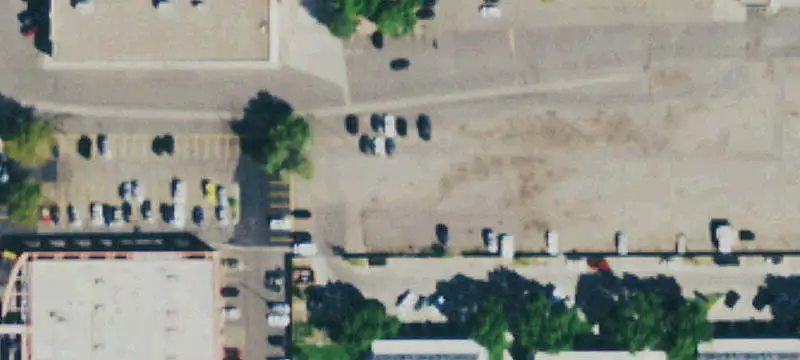 Hawthorn Ave