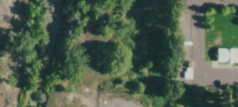 211 4th St