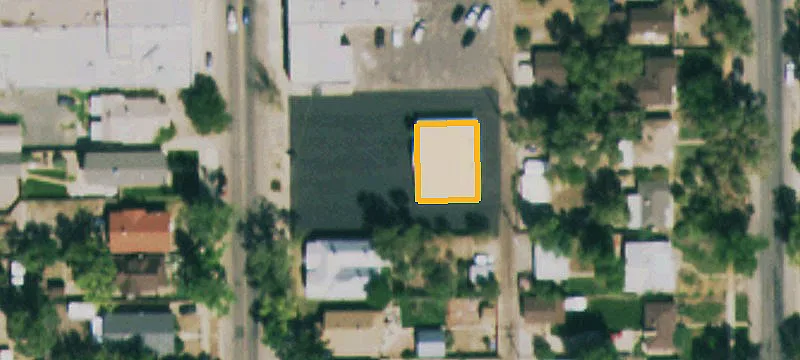 2320 Grand Ave