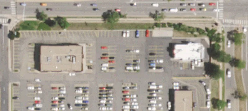 12000 Greenway N Dr