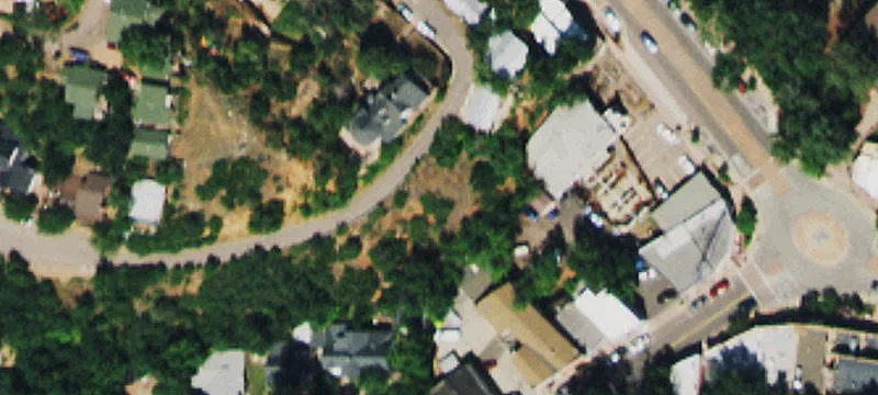 Waltham Ave