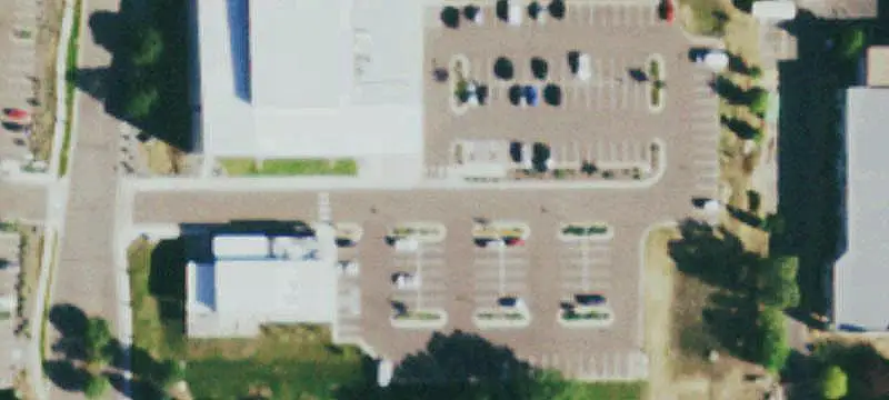 1700 Dogwood St