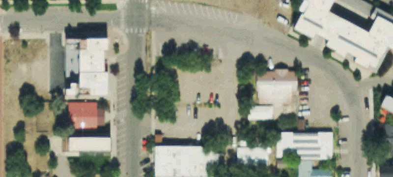 4th St