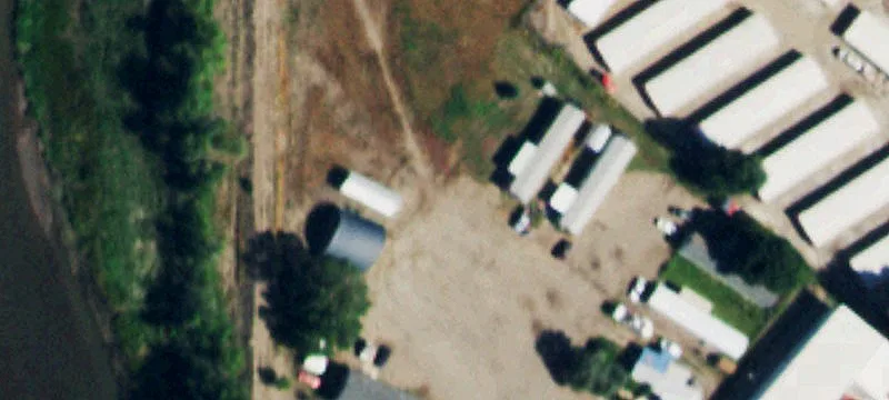301 Broadway Ave
