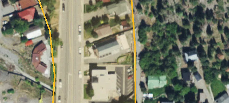 929 Main St