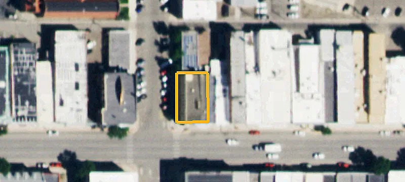 631 Main St