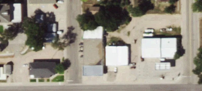 301 1st St