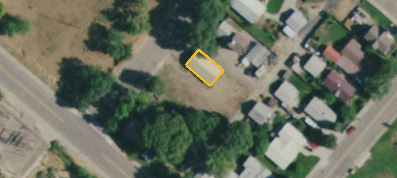 4th St