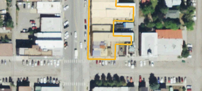 609 Main St