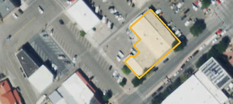 22 Selig Ave