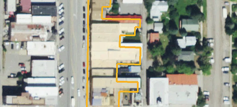 621 Main St