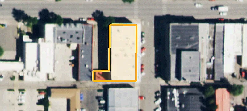 700 Main St