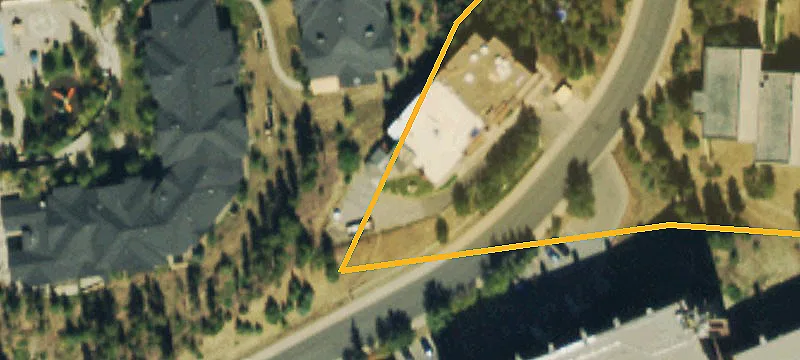 605 Kings Crown Rd
