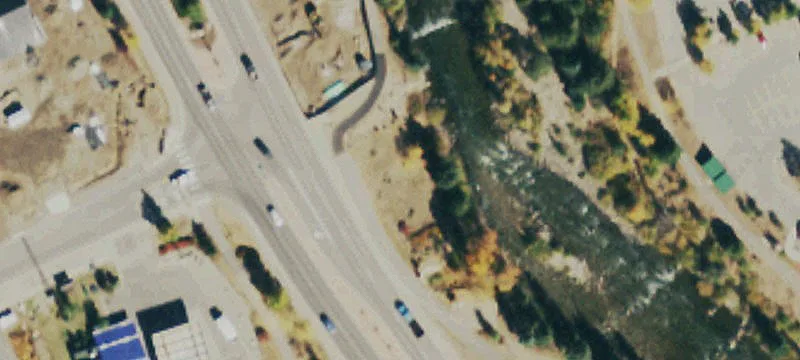 300 Blue Riv Pkwy