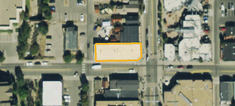 101 Main St