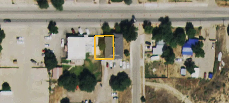863 Main St
